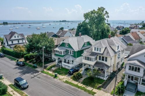 45 Seaview Ter, Bridgeport, CT 06605 exterior