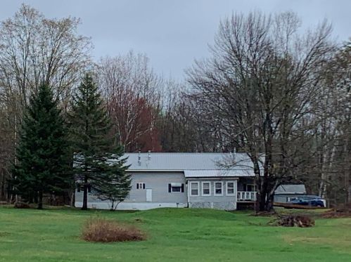 25 Libbey Rd, Wentworth, NH 03282 exterior