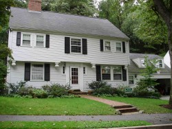 11 Chatham Rd, Newton, MA 02461 exterior