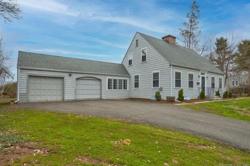 43 Wildem Rd, Kensington, CT 06037 exterior