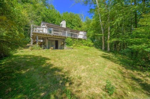 9 Howe Rd, Litchfield, CT 06759 exterior