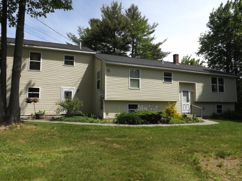 25 Porcupine Ridge Rd, Thomaston, ME 04861 exterior