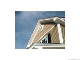 1799 New Britain Ave, Farmington, CT 06032 exterior