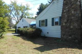 16 South St, Loudville, MA 01027 exterior