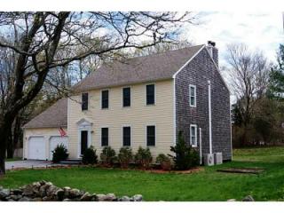 99 Old Post Rd, Westerly, RI 02891 exterior