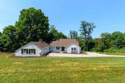 42 Riding Club Rd, Wilton, CT 06897 exterior