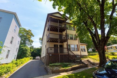75 Loxwood St, Worcester, MA 01604 exterior