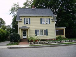 185 Nevada St, Newton, MA 02460 exterior