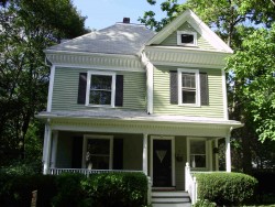 61 Chaske Ave, Newton, MA 02466 exterior