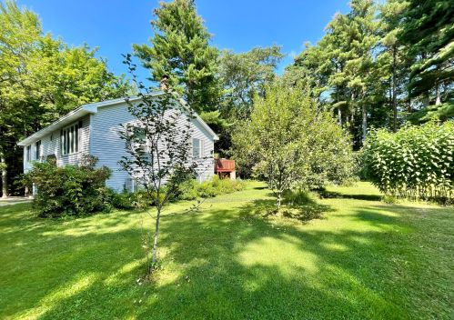 359 Maple St, Farmingdale, ME 04344 exterior