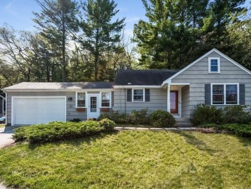 194 Linebrook Rd, Ipswich, MA 01938 exterior