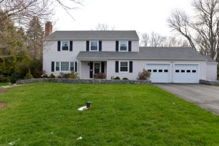 3 Cedar Hill Rd, Brookfield Center, CT 06804 exterior