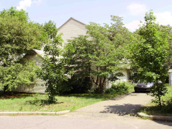 16 Shumaker Path, Newton, MA 02459 exterior