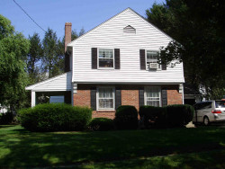 43 Fairway Dr, Newton, MA 02465 exterior