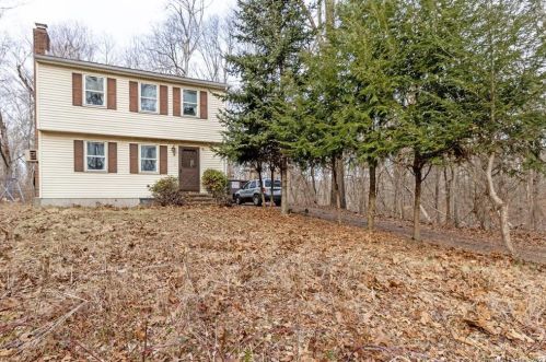 8 Jobs Gate 2, Portland, CT 06480 exterior