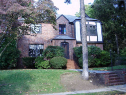 93 Clements Rd, Newton, MA 02458 exterior