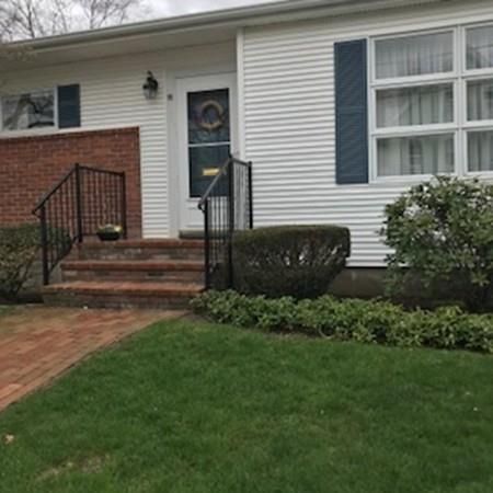 15 Walnut St, Taunton, MA 02780 exterior
