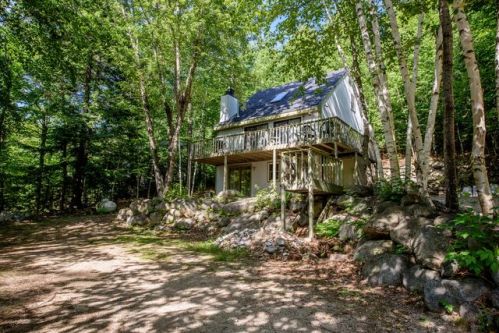 19 Jungfrau Rd, Madison, NH 03849 exterior