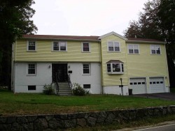 722 Quinobequin Rd, Newton, MA 02468 exterior