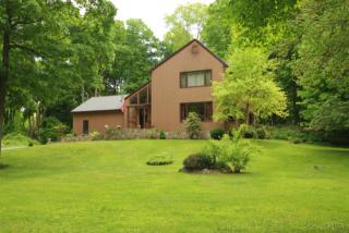 60 Harvey Rd, Ridgefield, CT 06877 exterior