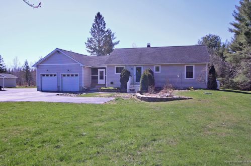 567 Old Town Rd, Hudson, ME 04449 exterior