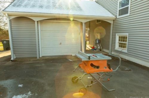 102 Green Meadow Rd, Milford, CT 06461 exterior