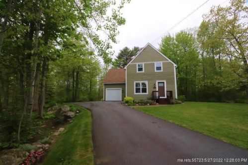 118 Whig St, Winterport, ME 04496 exterior