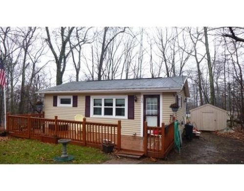 16 Angel Rd, Douglas, MA 01516 exterior