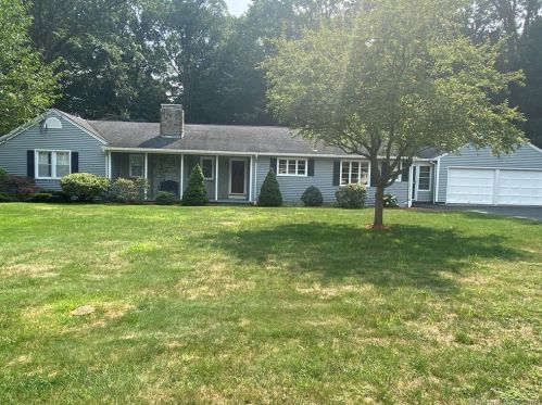 5 Birchwood Dr, Ansonia, CT 06401 exterior