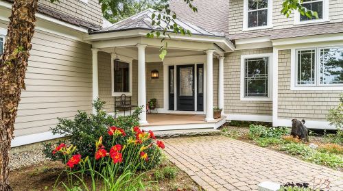 154 Knights Hill Rd, New London, NH 03257 exterior