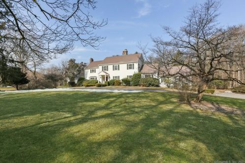 507 Brookside Rd, New Canaan, CT 06840 exterior