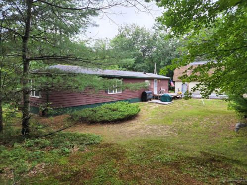 19 Mancine Rd, Turner, ME 04282 exterior
