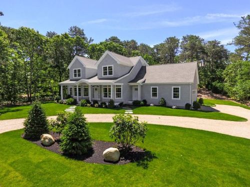 15 Myober Ln, Edgartown, MA 02539 exterior