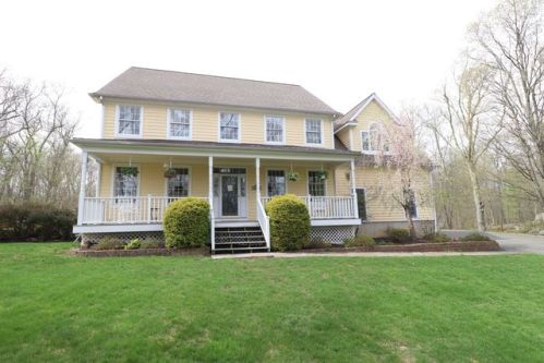 14 Bonny Rd, Brookfield Center, CT 06804 exterior