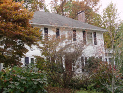 166 Ridge Ave, Newton, MA 02459 exterior