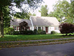 36 Crestwood Rd, Newton, MA 02465 exterior