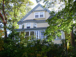 56 Woodcliff Rd, Newton, MA 02461 exterior