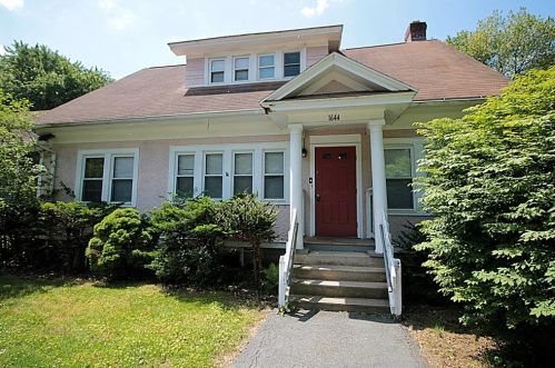 1644 Allen St, Springfield, MA 01118 exterior
