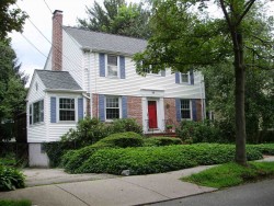 98 Oakdale Rd, Newton, MA 02461 exterior