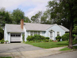 26 Swallow Dr, Newton, MA 02462 exterior