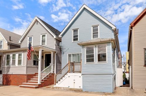 690 Bennington St, Roxbury-Xing, MA 02128 exterior