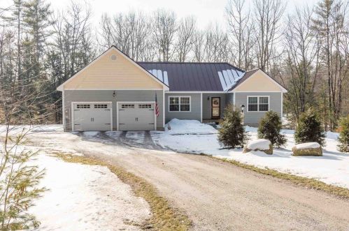 359 Kast Hill Rd, Hopkinton, NH 03229 exterior