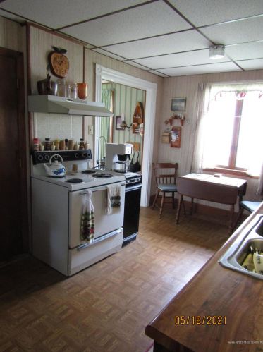 16 Water St, Medford, ME 04463 exterior