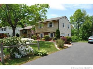 171 Fairlane Dr, Hartford, CT 06109 exterior