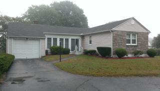 42 May Flower Ave, Pawcatuck, CT 06379 exterior