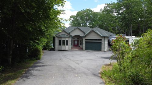 2256 Pond Rd, Hartland, ME 04943 exterior