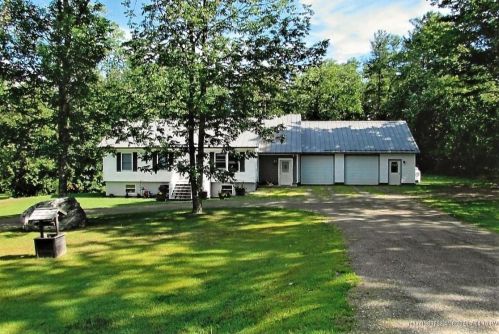 1215 Waterville Rd, Belfast, ME 04915 exterior
