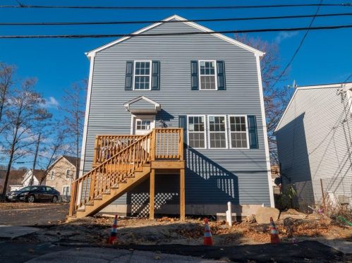 58 Luna St, Providence, RI 02904 exterior