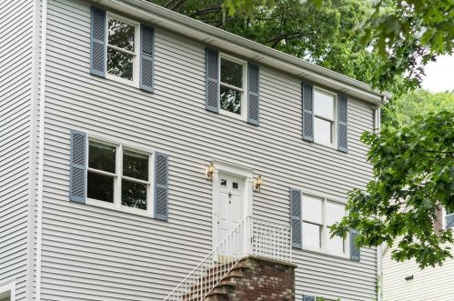 6 Thesda St, Arlington, MA 02474 exterior