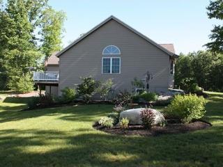 21 Bootland Farm Rd, Newton, NH 03858 exterior